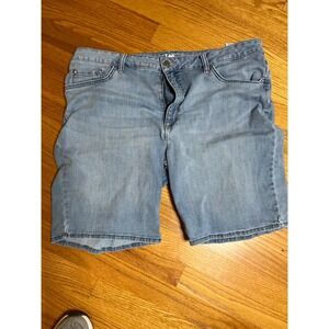 Lee Denim Shorts Midrise Bermuda Women's Relaxed Fit Light Wash Casual Size 20